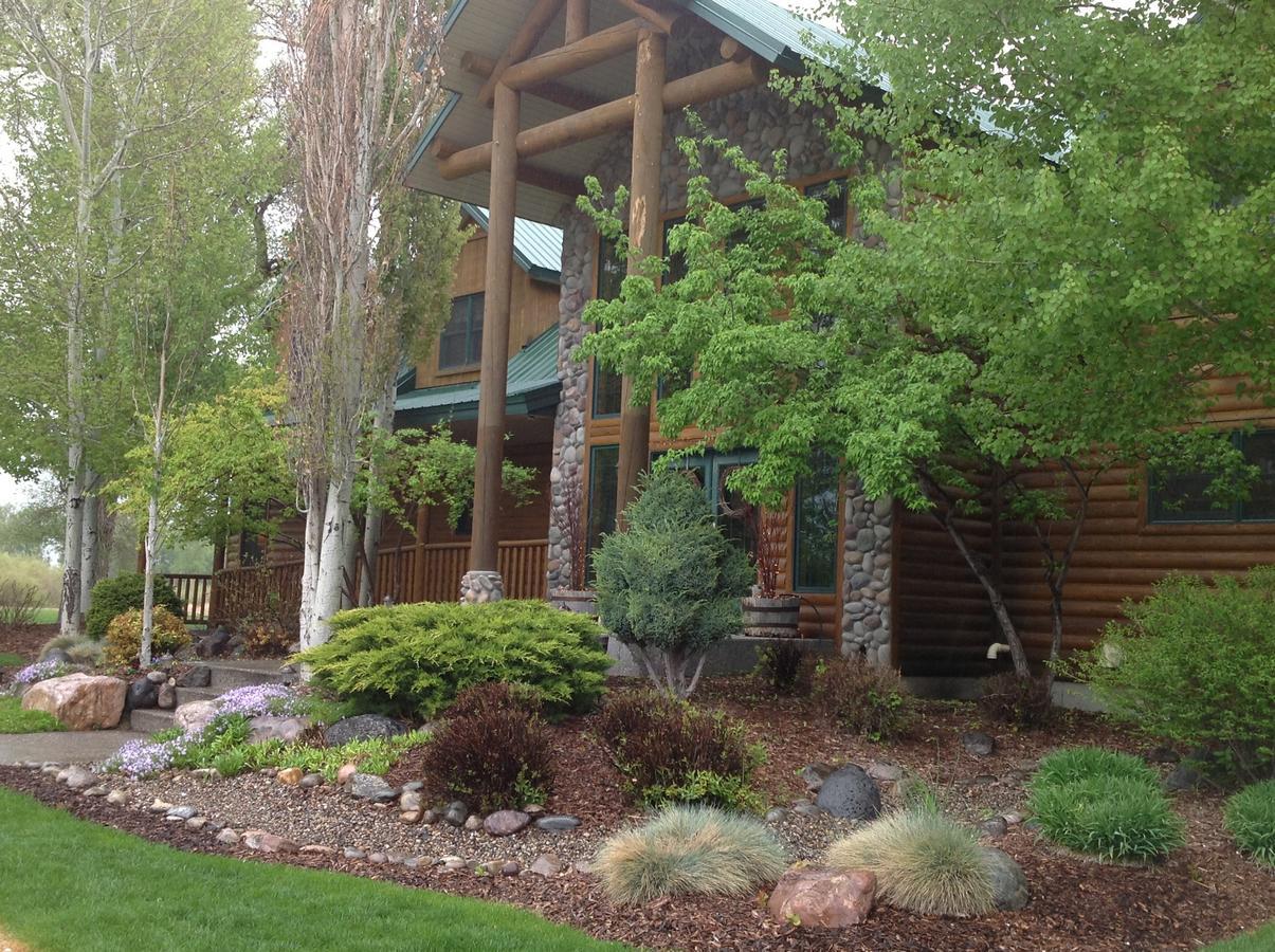 Blue Heron Inn Bed And Breakfast Rexburg Buitenkant foto
